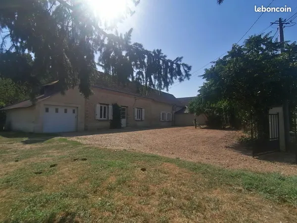 Maison à la campagne