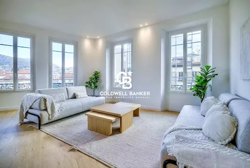 Appartement 5 pièces 137 m²