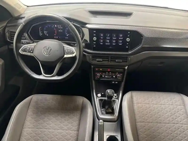 Volkswagen T-Cross 1.0 tsi 110 start/stop bvm6 carat — photo 8