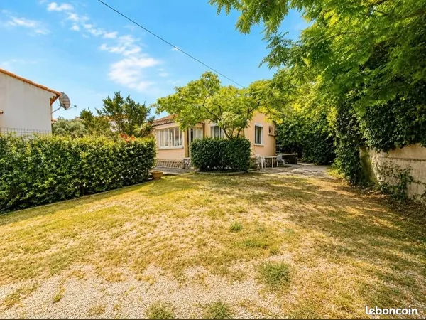 Martigues Jonquiéres, villa type 4 indépendante sur 528m2