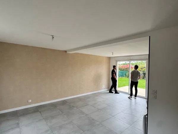 Maison 90 m2 +garage - Chateaubourg 400m2 terrain