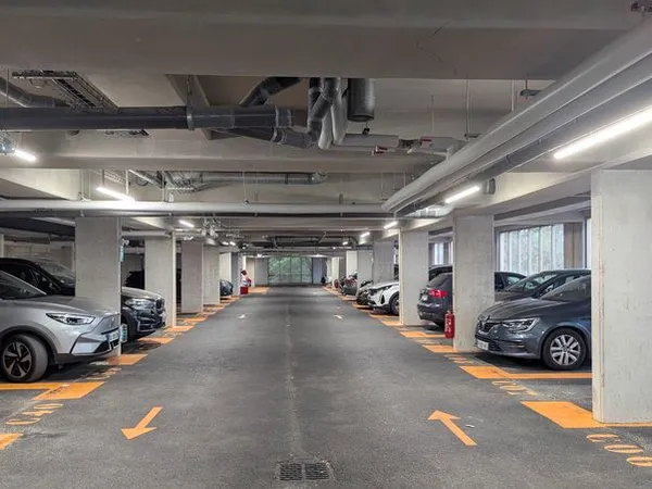 Place de parking sécurisée à louer - Avenue Maréchal Foch, Créteil