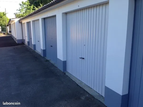 Garage à louer