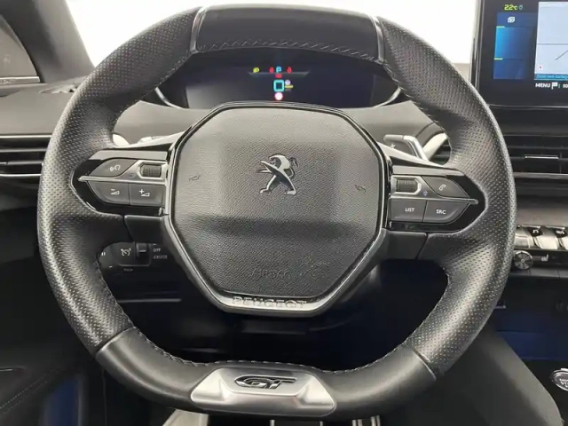 Peugeot 3008 hybrid4 300 e-eat8 — photo 23