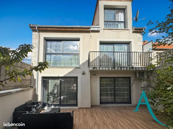 Maison 7 pièces 190 m²