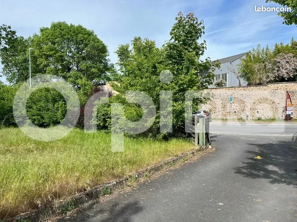 Terrain 924 m² Desertines