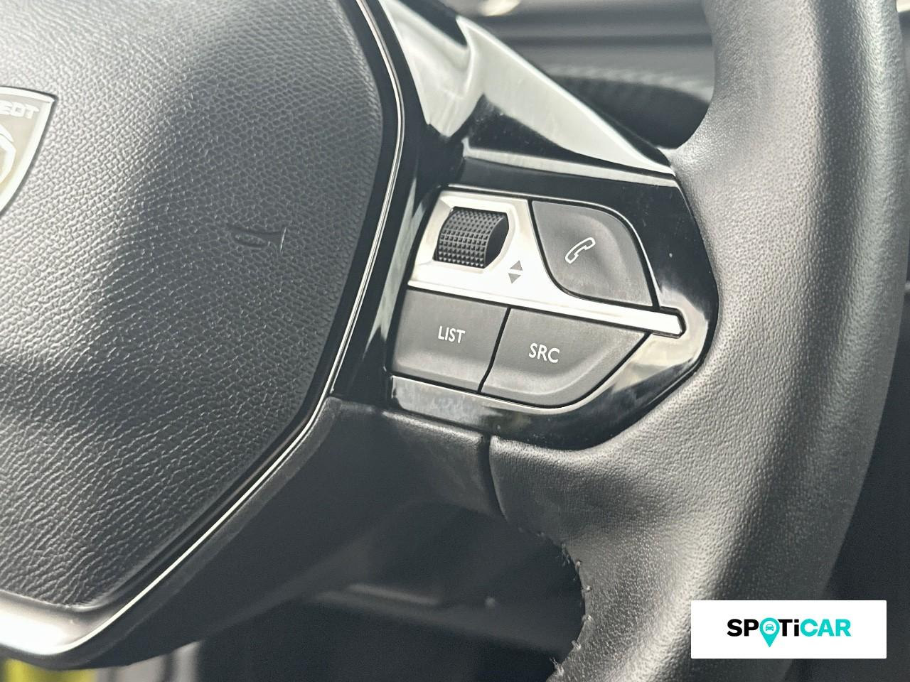Peugeot 208 1.2 100ch s&s style — photo 16