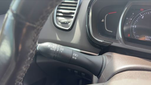 Renault Espace 1.6 dCi 160 Energy EDC - Zen – 2018 – 175763 km – Diesel – Boîte Automatique — photo 4