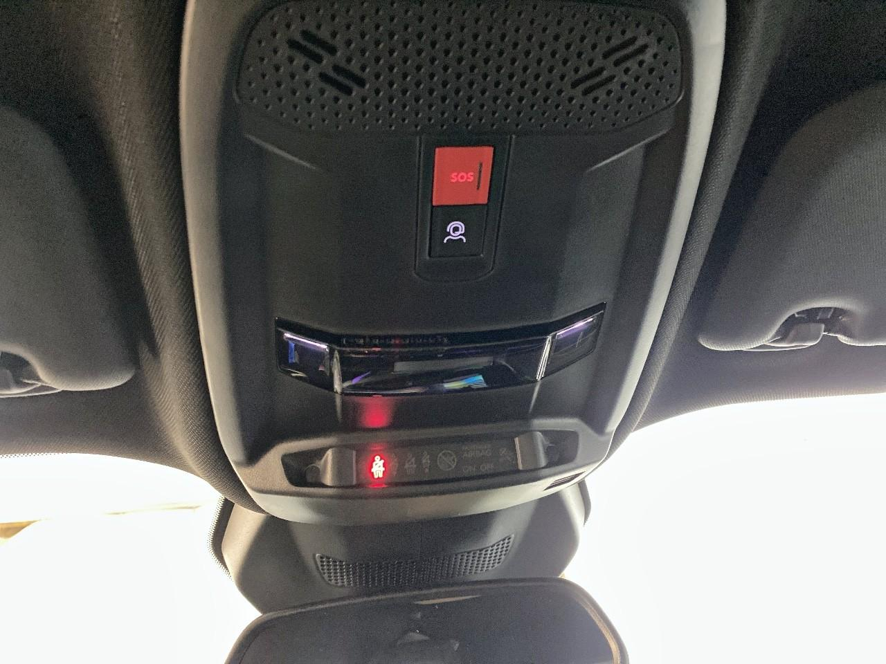 Peugeot 2008 hybrid 145 e-dcs6 gt — photo 19