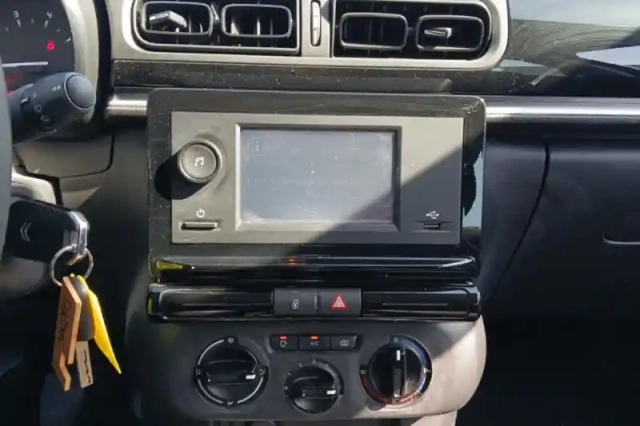 Citroën C3 puretech 83 ch bvm5 — photo 17