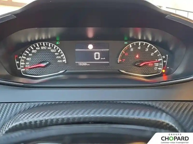 Peugeot 208 puretech 75 s&amp;s bvm5 — photo 91
