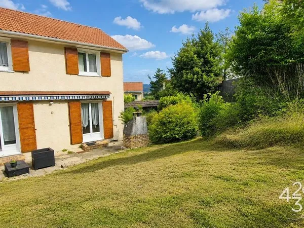 Maison 5 pièces 100 m²