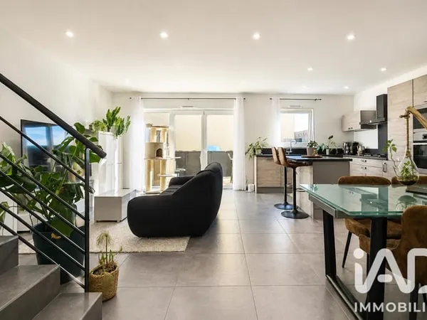 Maison 5 pièces 100 m²