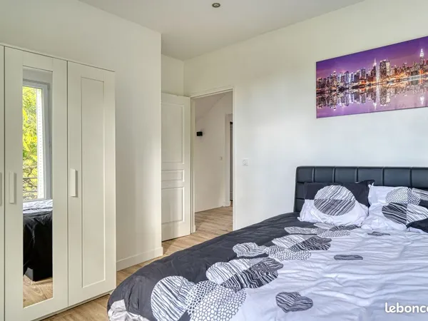 Maison 8 pièces 170 m²