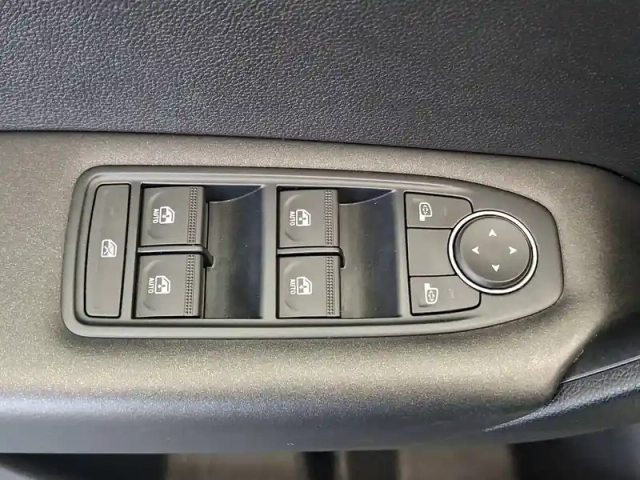 Renault Captur tce 140 - 21 — photo 30