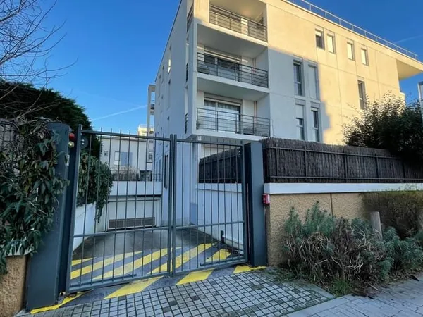 Stationnement Vente Saint-Michel-sur-Orge   14000€
