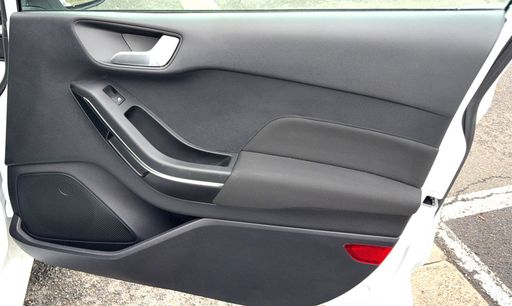 Ford Fiesta 1.0 SCTi EcoBoost Flexifuel 95 - Titanium Business – 2023 – 17623 km – Bicarburation essence bioéthanol – Boîte Manuelle — photo 41