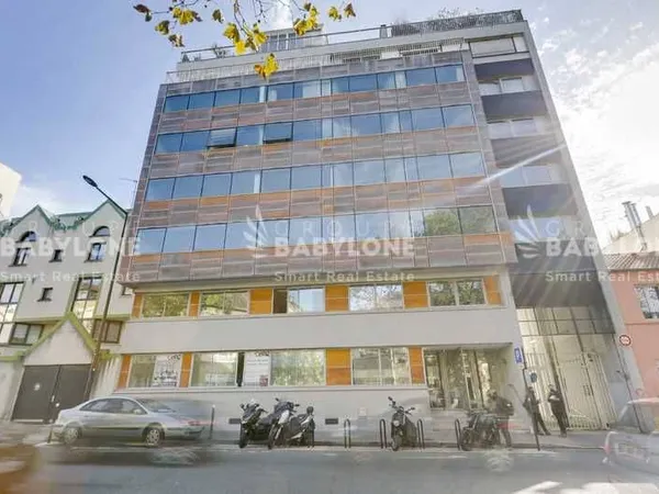 Bureaux 2158 m²