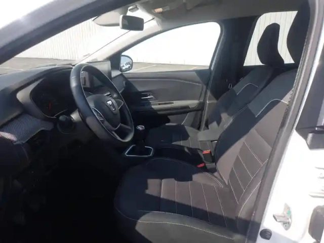 Dacia Jogger eco-g 100 7 places — photo 9