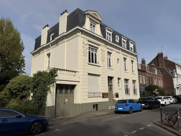 Immeuble 420 m²