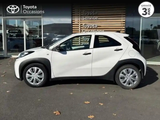 Toyota Aygo X 1.0 vvt-i 72ch active business my23 — photo 3
