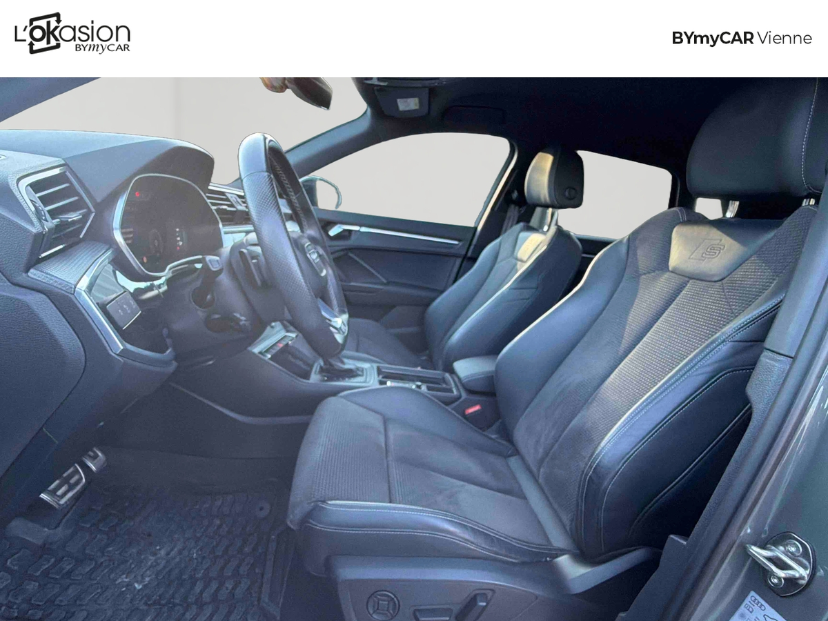 Audi Q3 35 TFSI 150 ch S tronic 7 — photo 11