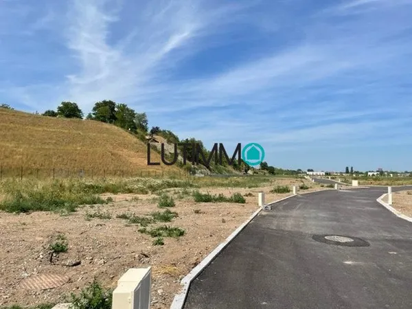 Terrain 493 m²