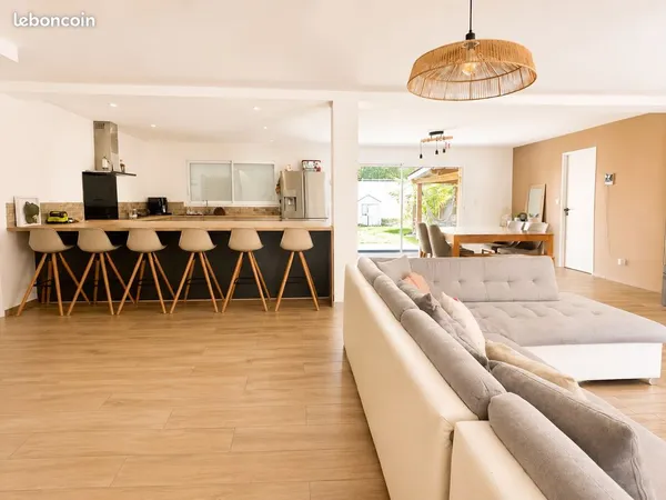Maison 2018 - 190 m² - Auffreville-Brasseuil (78)