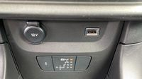 Citroen C3 1.2 PureTech 110ch S&S Shine EAT6 — photo 19
