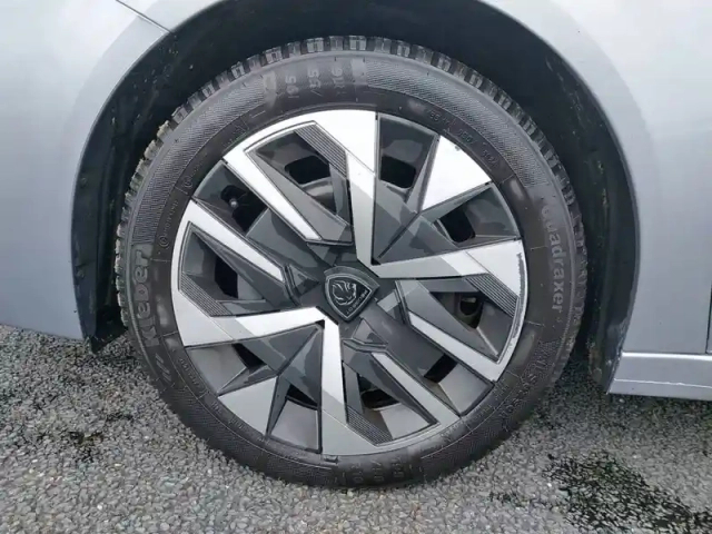 Peugeot 208 puretech 75 s&amp;s bvm5 — photo 33