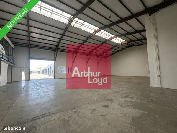 LOCAL D'ACTIVITE 1175 m² AUBIERE