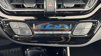 Toyota C-Hr 122h Graphic 2WD E-CVT MC19 — photo 19