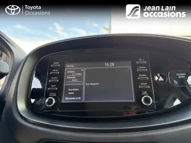 Toyota Aygo x 1.0 vvt-i 72 s-cvt — photo 15