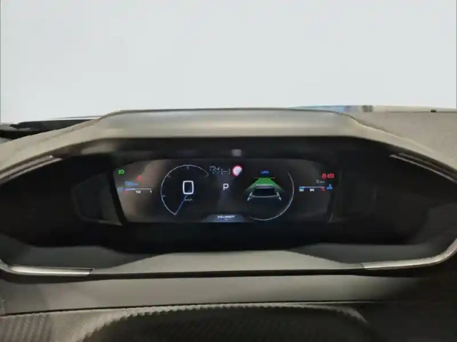 Peugeot 2008 hybrid 145 e-dcs6 — photo 15