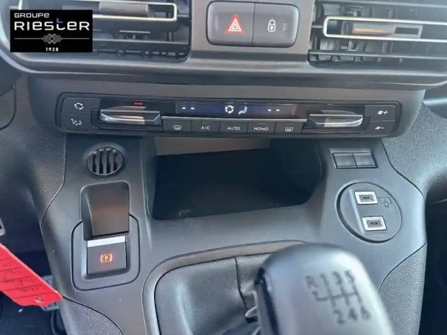 Citroën Berlingo diesel 100 ch m manuelle — photo 49