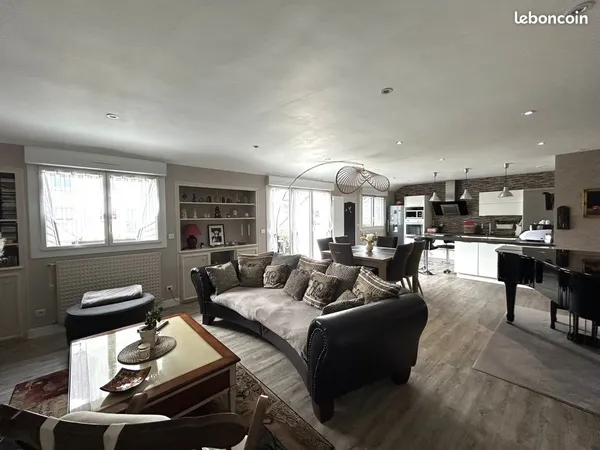 Appartement 5 pièces 148 m²