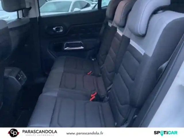 Citroën C5 Aircross hybrid rechargeable 225ch feel ë-eat8 — photo 10