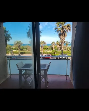 Loue studio vue mer
