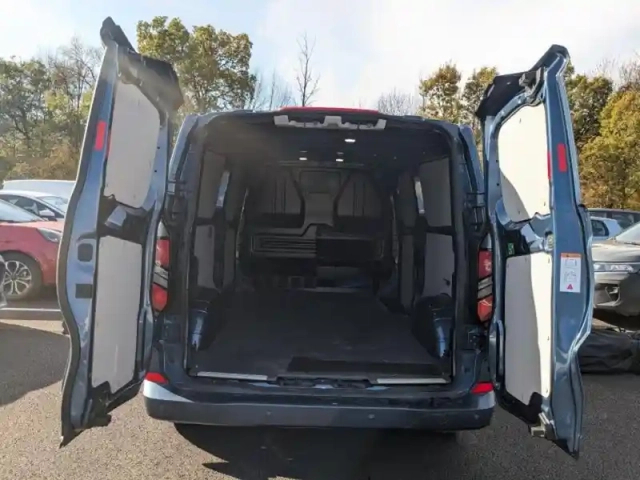 Ford Custom transit  fg 320 l2h1 2.0 ecoblue 136ch limited bva8 — photo 6