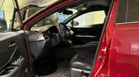 Toyota C-Hr 122h Collection 2WD E-CVT RC18 — photo 12