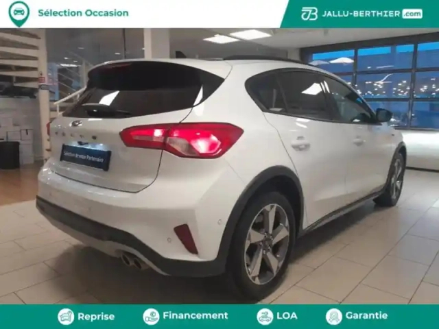 Ford Focus active 1.0 ecoboost 125ch active x — photo 3