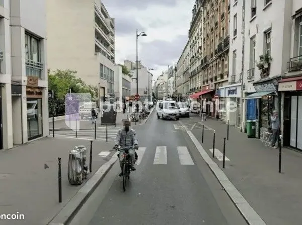 Commerce informatique/multimédia 10 m²