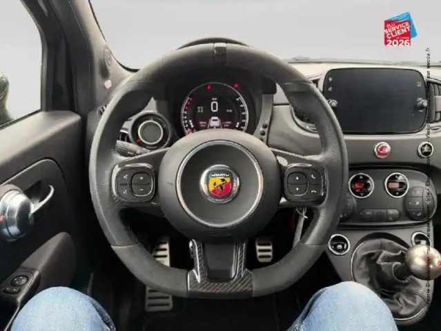 Abarth 500 1.4 turbo t-jet 180ch 695 my22 — photo 12