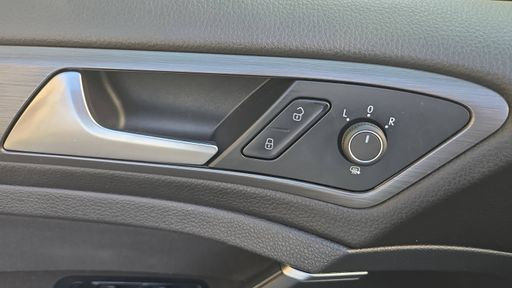 Volkswagen Golf 1.5 TSI EVO 130 DSG7 - Confortline – 2019 – 98336 km – Essence – Boîte Automatique — photo 10