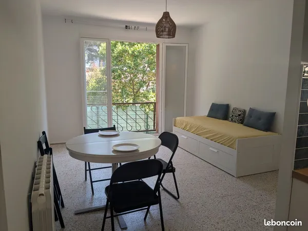 Studio meublé 31 m² - calme, lumineux - Montpellier