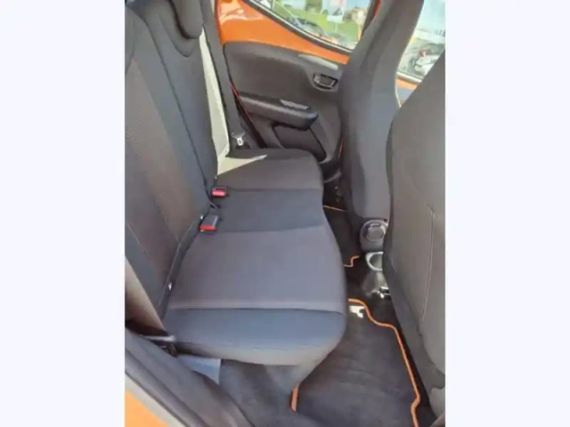 Toyota Aygo 1.0 vvt-i x-cite — photo 9