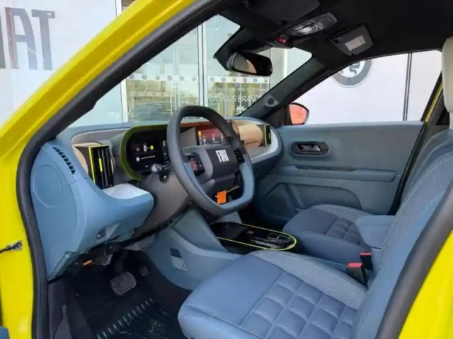 Fiat Panda grande  electrique 113ch la prima (certinergy 6000? déduit) — photo 10
