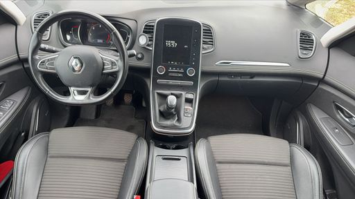 Renault Grand Scenic 1.7 Blue dCi 120 - Intens – 2020 – 112216 km – Diesel – Boîte Manuelle — photo 26