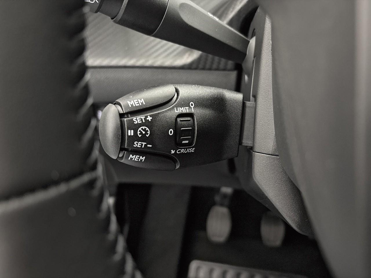 Peugeot 208 puretech 75 s&s bvm5 active — photo 18