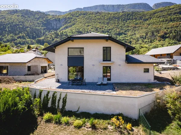 Maison 5 pièces 137 m²